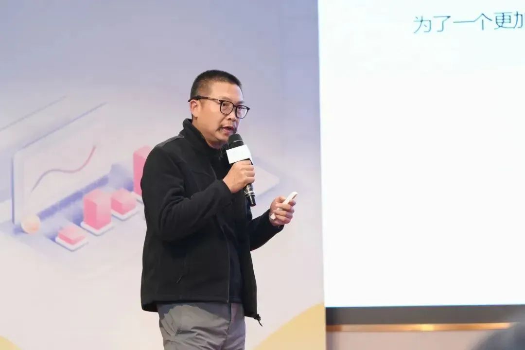 三岛美术馆文化传播（深圳）有限公司投资策划人、首席战略文化官傅旭生