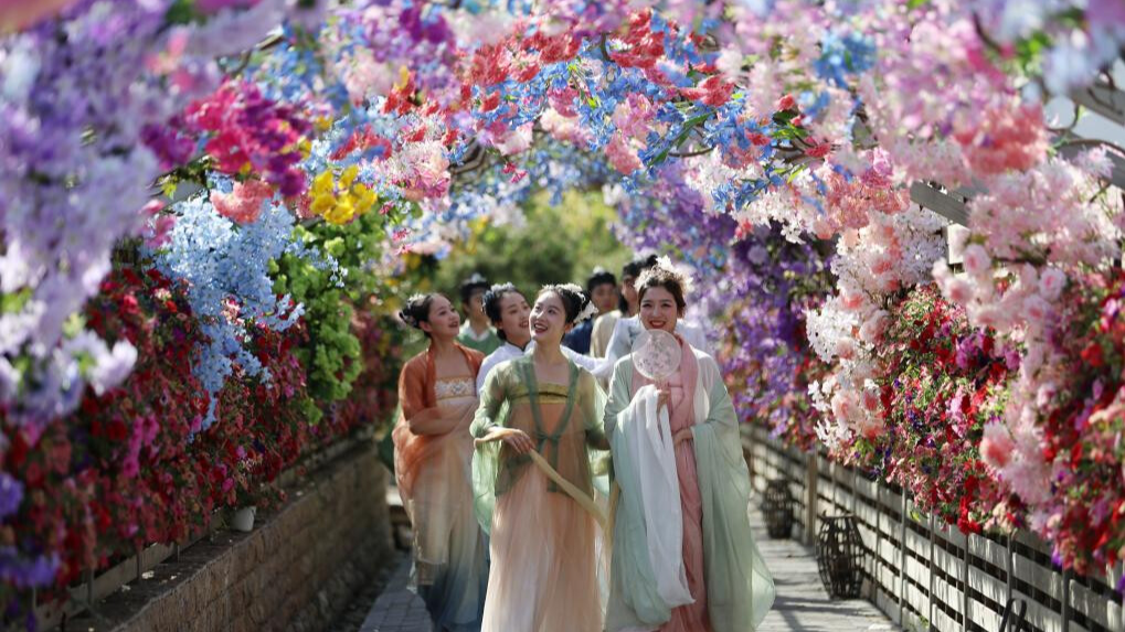 Chine : les voyages intérieurs augmentent de 6,3% pendant les congés de la fête de Qingming