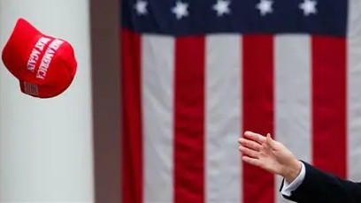 “对等关税”靴子落地 白宫已沦为“黑手党”？