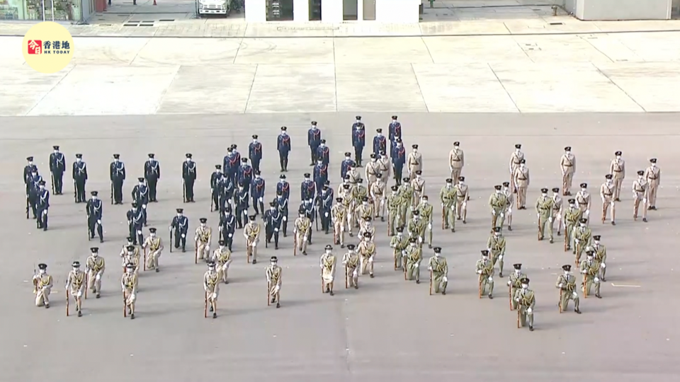 香港各纪律部队转用中式步操后首次联合汇演