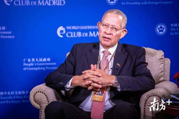 牙买加前总理布鲁斯·戈尔丁：中国让多边主义呈现新活力