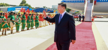 习近平抵达印度金奈 出席中印领导人第二次非正式会晤 习近平抵达印度金奈 出席中印领导人第二次非正式会晤