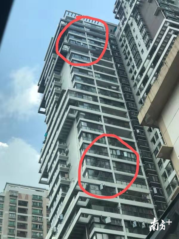 达道路与中山一路路口某小区高楼的外开窗。