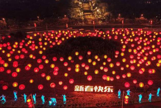 高清美图！12万个灯笼红火迎新春，炫彩夜景扮靓深圳