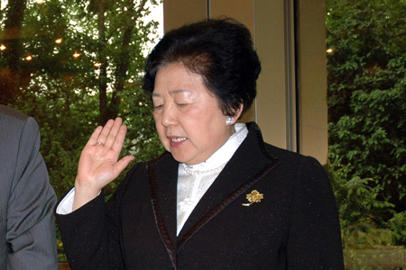 张月姣：对外开放法制建设的实践者