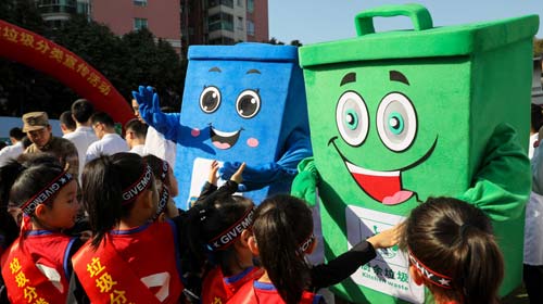 依法行政：确保权力在阳光下运行