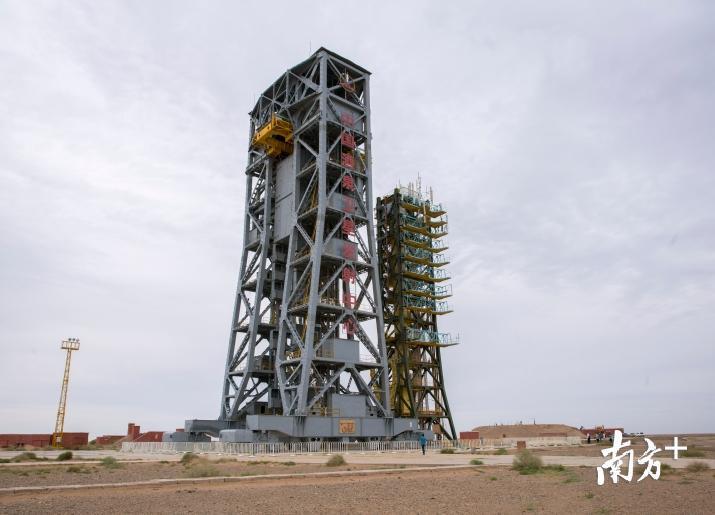 东方红卫星发射场旧址，发射塔架依旧巍然矗立。