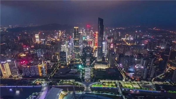 一天24小时，广东在发生什么