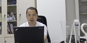 他跑赢了“地震波”！提前10秒预警宜宾地震，刷屏了整个四川