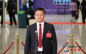 “剁手”要环保 委员建言快递包装“绿”起来