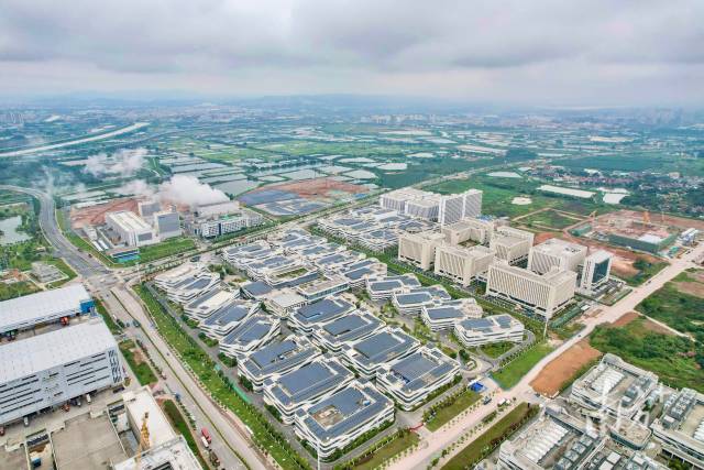 银瓶高端装备产业基地是东莞七大新兴产业基地之一。