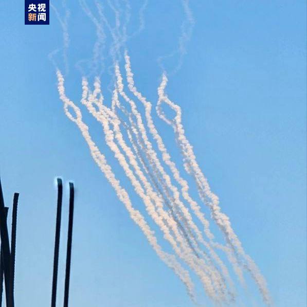特拉维夫等以色列中部地区遭火箭弹袭击 哈马斯宣称负责