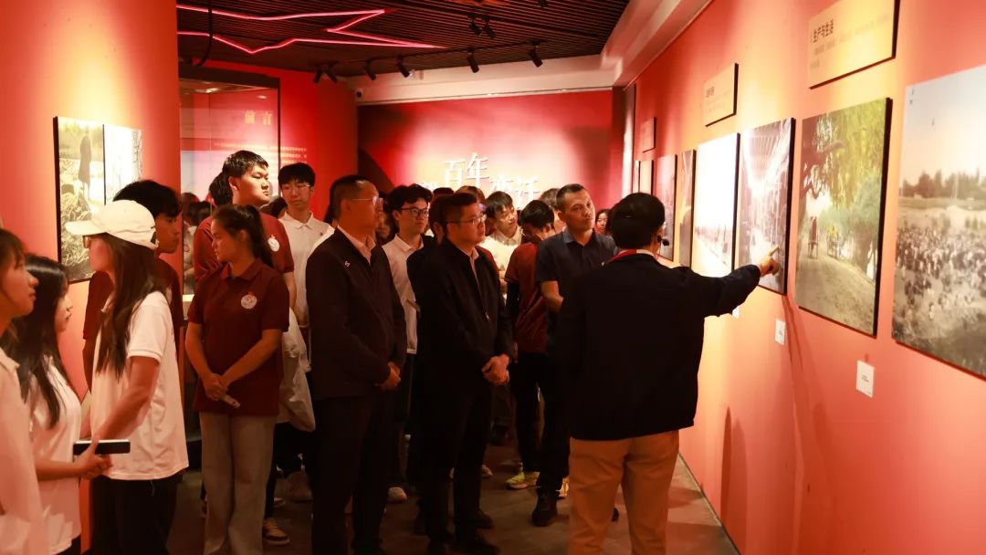 国庆看展走起！100+典藏照片见证喀什百年变迁