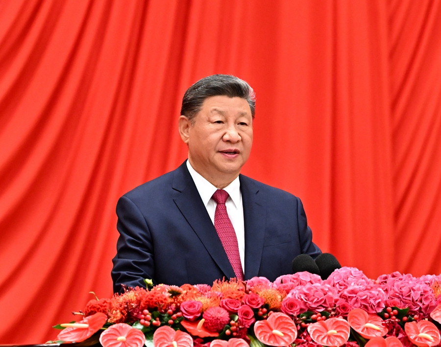 　　9月30日晚，庆祝中华人民共和国成立76周年招待会在北京人民大会堂举行。中共中央总书记、国家主席、中央军委主席习近平出席招待会并发表重要讲话。新华社记者 燕雁 摄