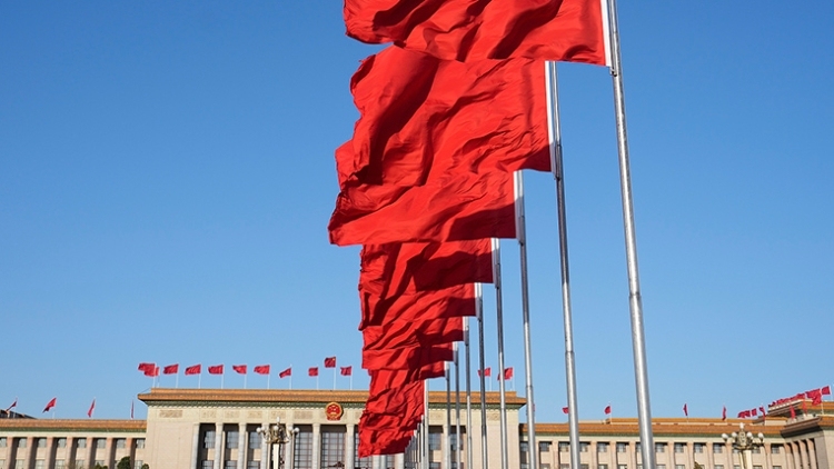 南方日报发表“悦言”文章《结束≠过关，作风建设永远在路上》