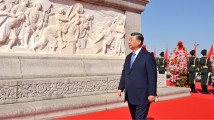 烈士纪念日向人民英雄敬献花篮仪式在京隆重举行 习近平等党和国家领导人出席 烈士纪念日向人民英雄敬献花篮仪式在京隆重举行 习近平等党和国家领导人出席