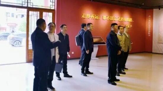 省委党史研究室主任尹德慈一行到肇庆参加叶挺独立团建团100周年活动