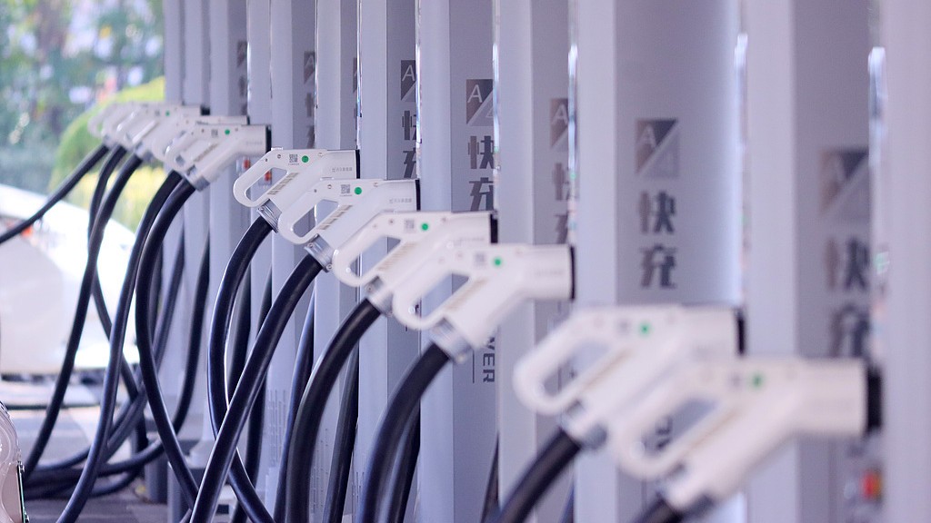 中央财办：扩大内需是明年排在首位的重点任务