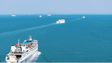 南方+ 龙达洋 拍摄