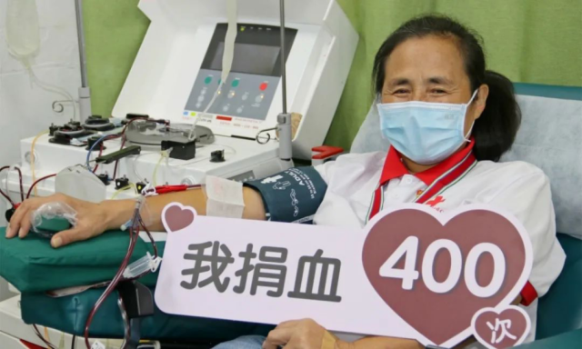 “献血达人”高敏。