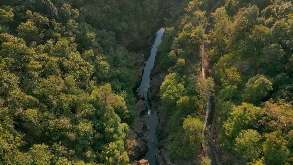 Aerial view of Chaozhou: Majestic Wanfeng Mountain