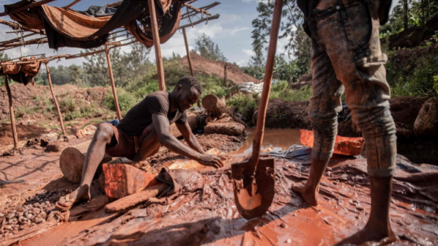 5名中国公民在刚果（金）非法采金被抓 使馆屡发提醒