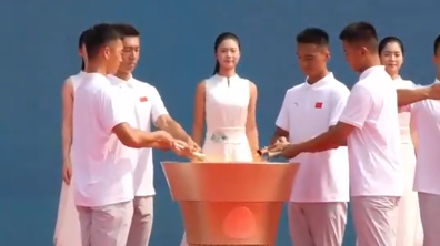 全球首次“深海采火”！十五运会和残特奥会点燃圣火