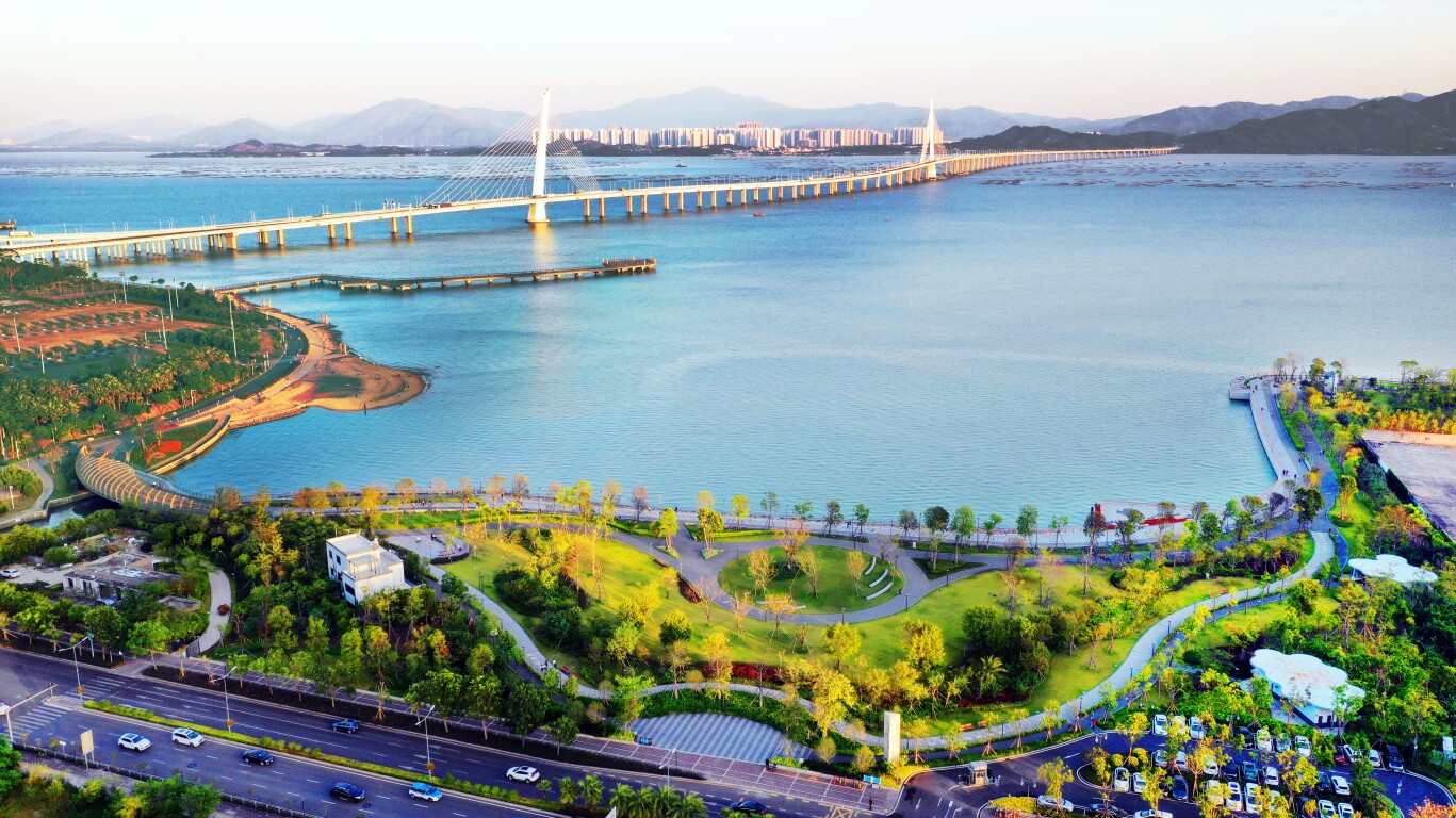 深圳市南山区滨海休闲带(通讯员供图)