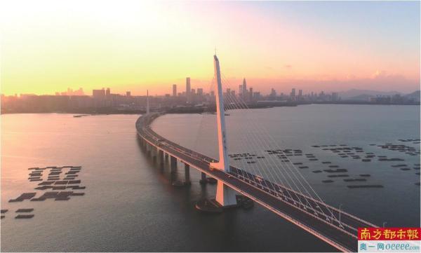 深圳湾大桥。