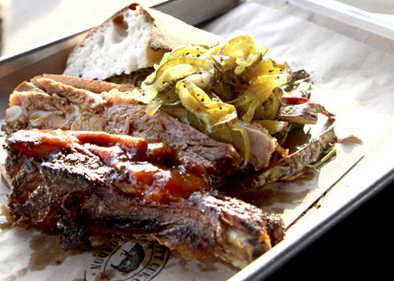 Food cues entice consumers to overeat