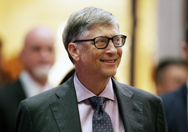 Bill Gates receives China's top engineering honor