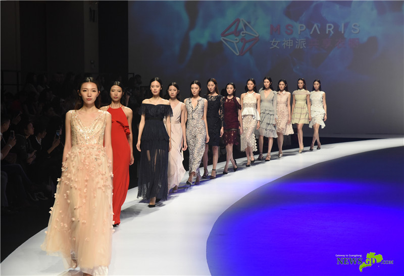 Guangzhou Fashion Week amazed foreign guests<BR>