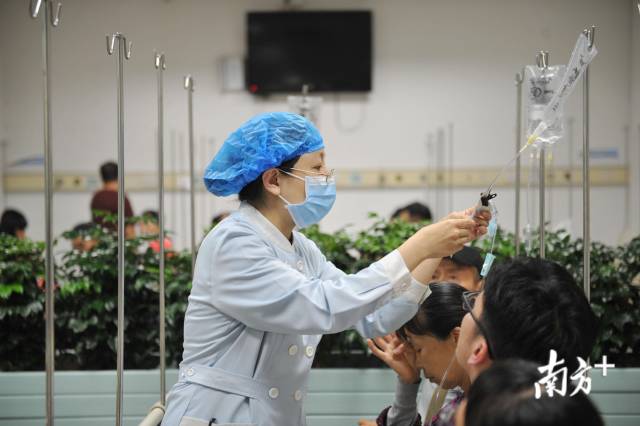 International Nurses Day | Night shift nurses at the First People’s Hospital of Foshan