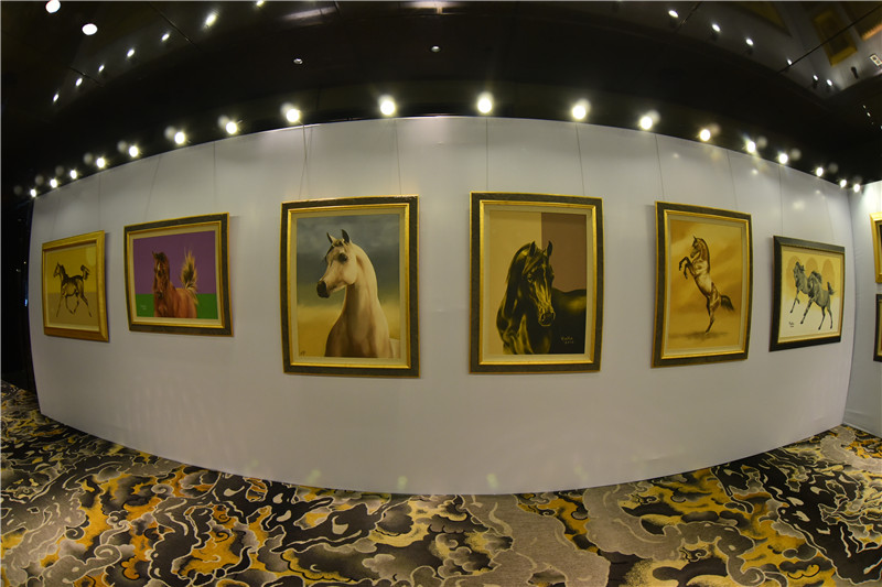 Oil painting exhibition by Qatari Princess kicks off in Guangzhou