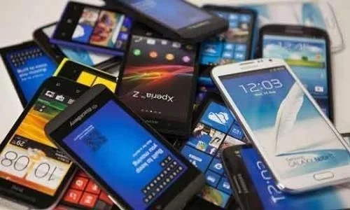 Smartphone market poised for turnaround in 2019
