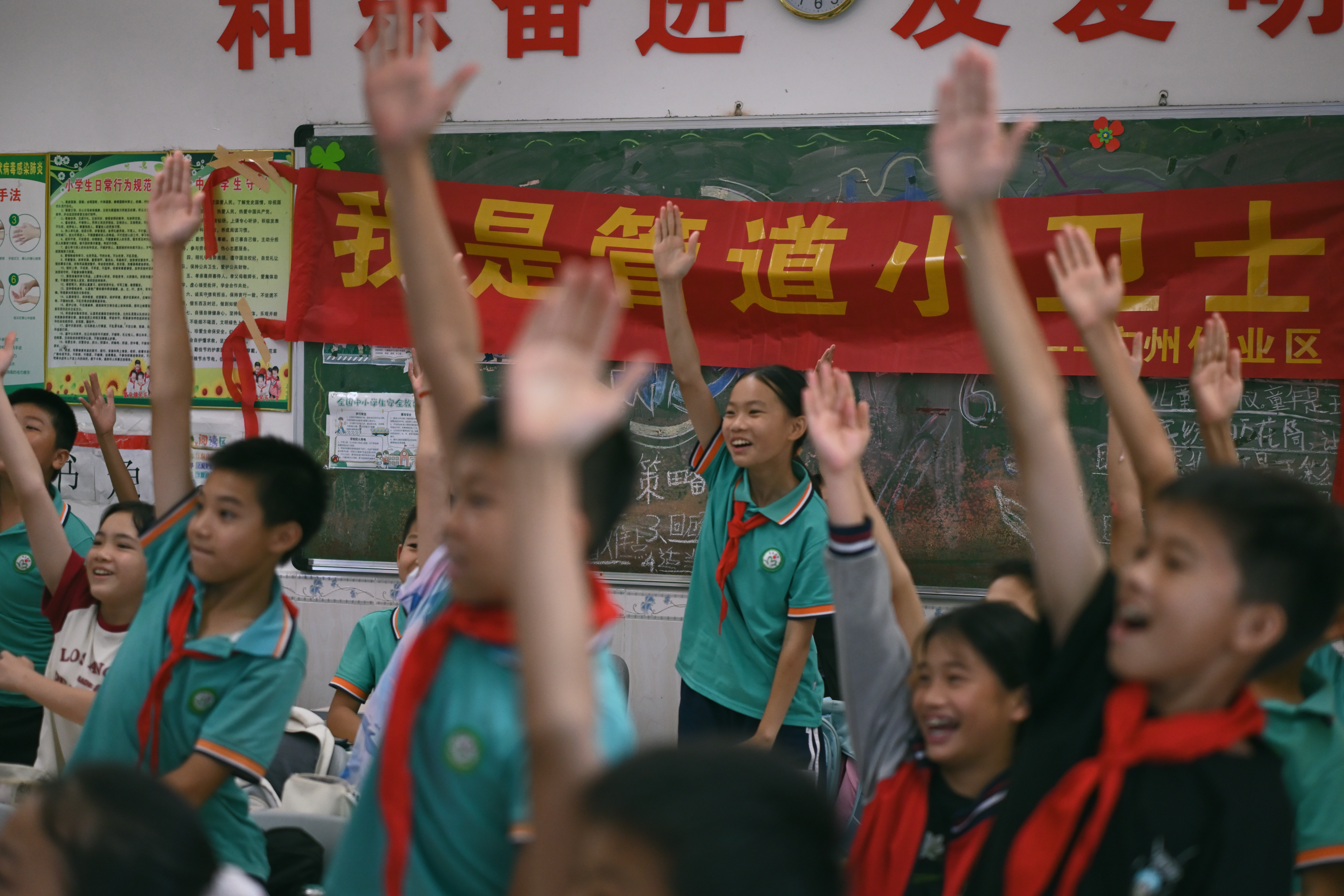 国家管网集团华南公司持续开展“五进”活动	。摸得着</strong></p><p indenttext=
