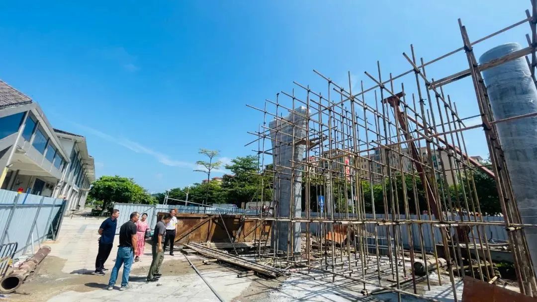 時尚舞時尚拉丁舞服裝圖片（拉丁舞服裝女新款）