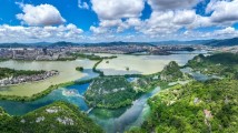 肇庆召开大力弘扬“岳山造林”光荣传统现场会 肇庆召开大力弘扬“岳山造林”光荣传统现场会