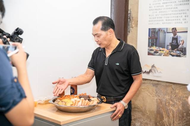 广式盆菜制作技艺传承人、广州市发记盆菜加工有限公司监事游顺发作分享。