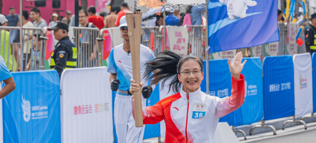 This torch blazes and lights up the whole city!