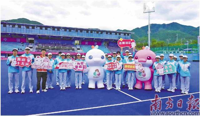 南方日报报道丨云浮人为啥爱上曲棍球？