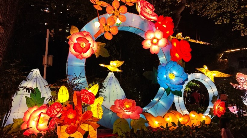 亮灯啦！广州文化公园元宵灯会“龙”重登场