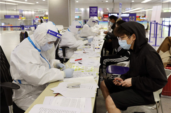 Experts: 2nd COVID wave seems unlikely