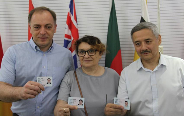 More expats in Guangdong succeed in obtaining permanent residence