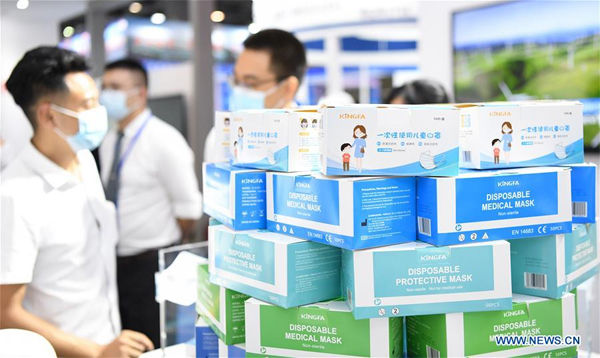 Medical supplies fair in Guangzhou attracts international buyers