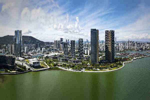 Shenzhen&nbsp;hires 1st public primary school teacher from Hong Kong