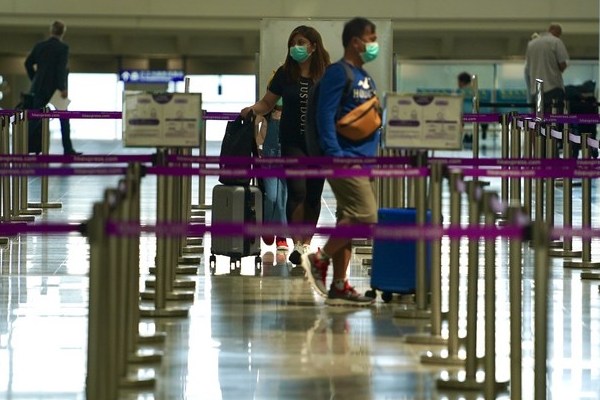Hong Kong to shorten quarantine period for vaccinated visitors