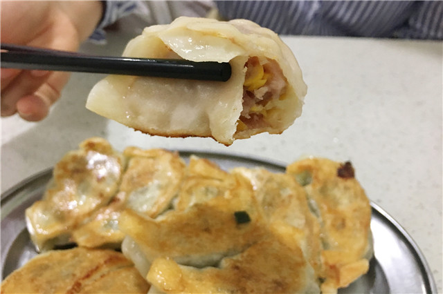 Guangzhou’s food street is a must-see