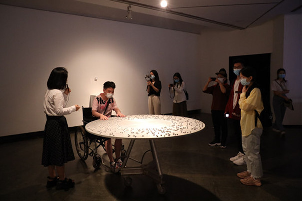 Eyes and Beyond: Art Sharing Project for the Visually Impaired