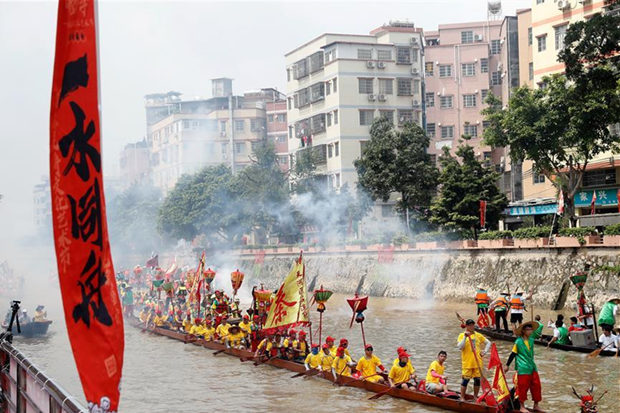 Dragon Boat Festival held in Chebei, south China's Guangdong
